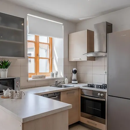 Wishing Well Apartment *